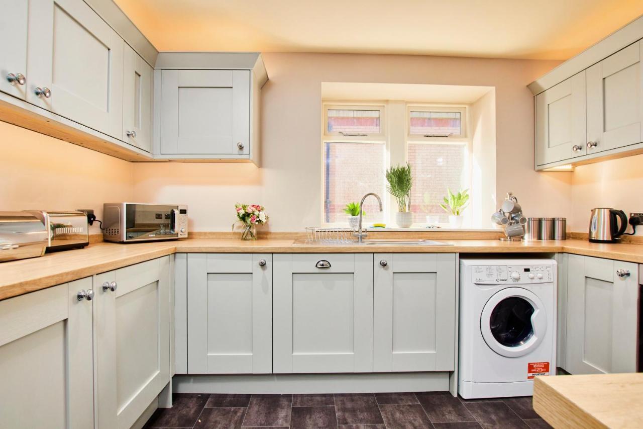 The Stunning Central Harrogate Abode - Sleeps 6 Bagian luar foto