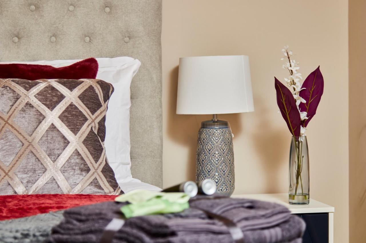 The Stunning Central Harrogate Abode - Sleeps 6 Bagian luar foto